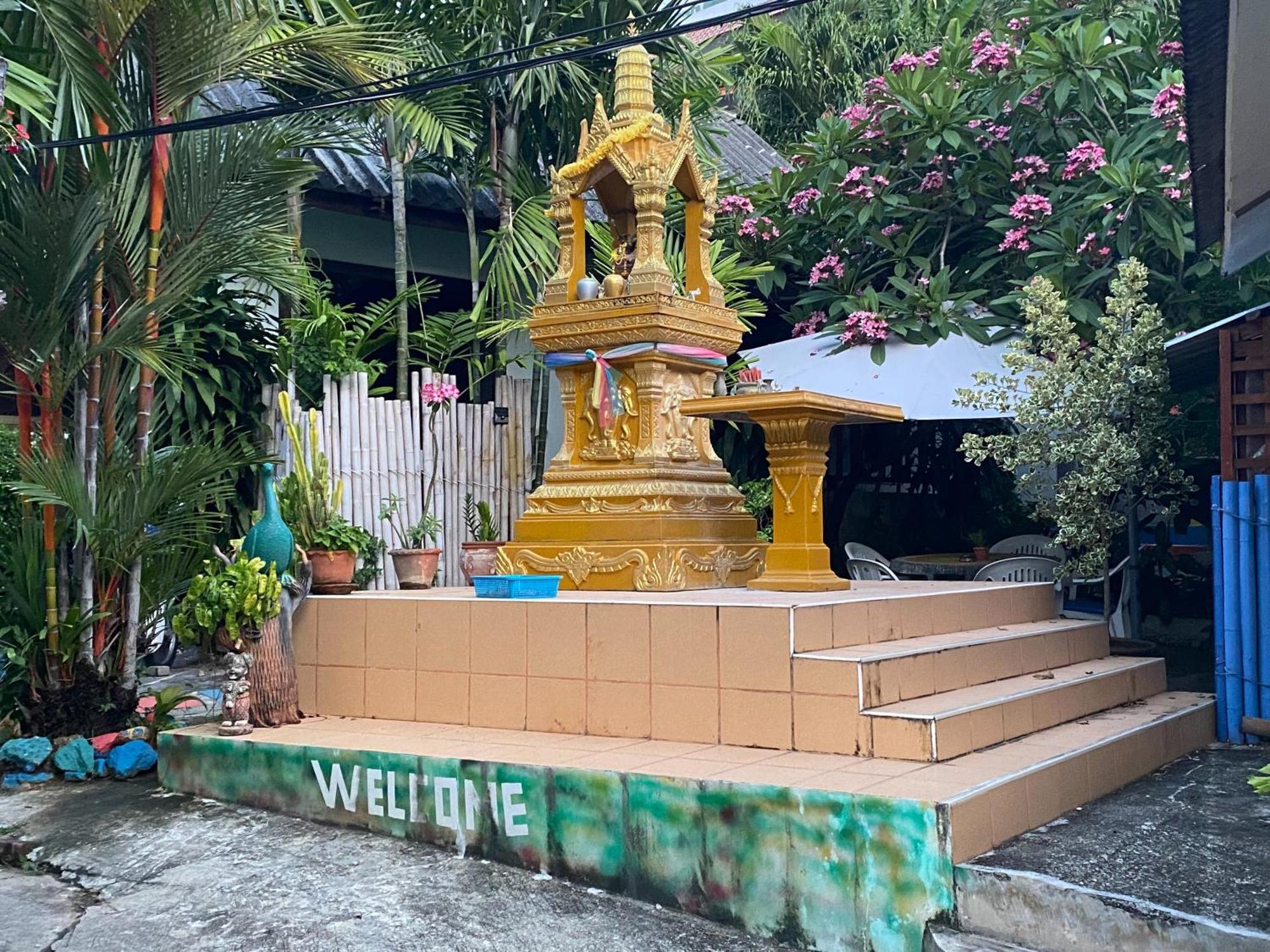 Kata Leaf Resort Phuket - 외부 사진