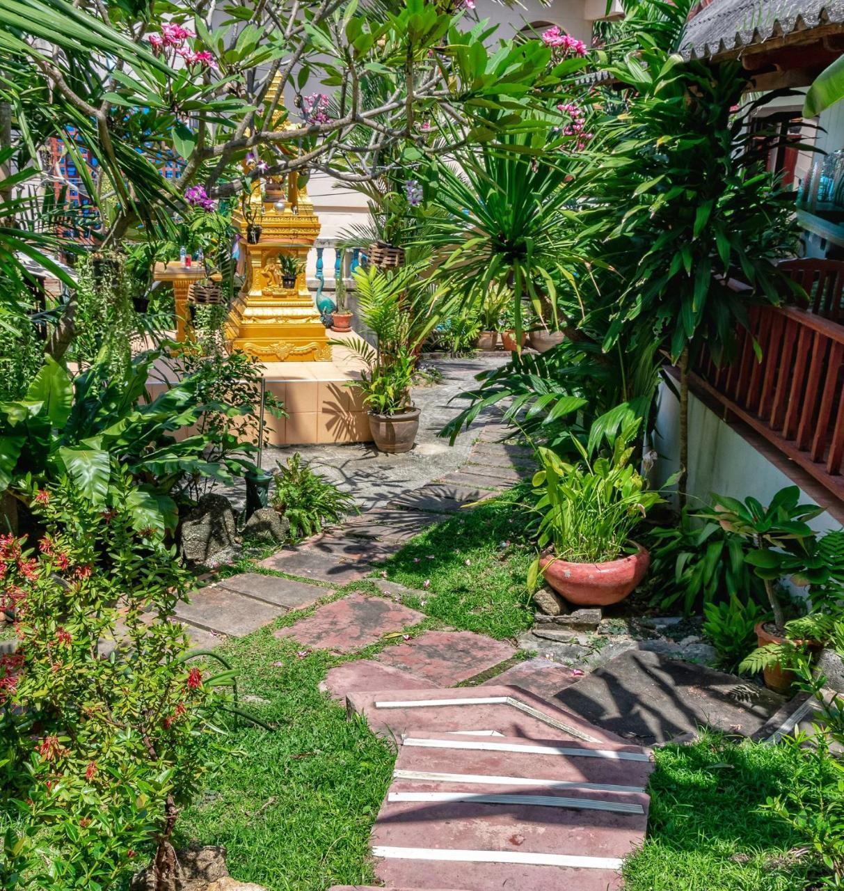 Kata Leaf Resort Phuket - 외부 사진